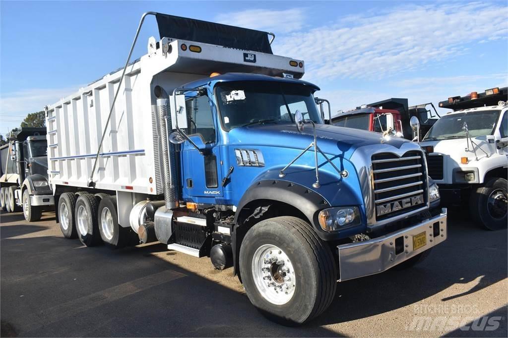 Mack GRANITE GU713 Kiper kamioni