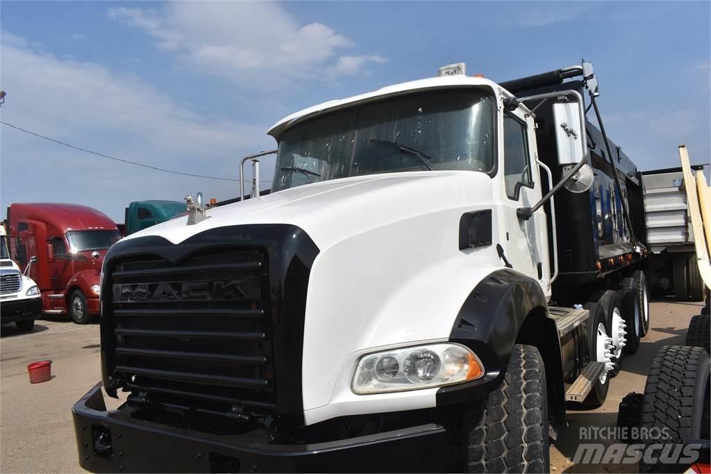 Mack GRANITE GU813 Kiper kamioni