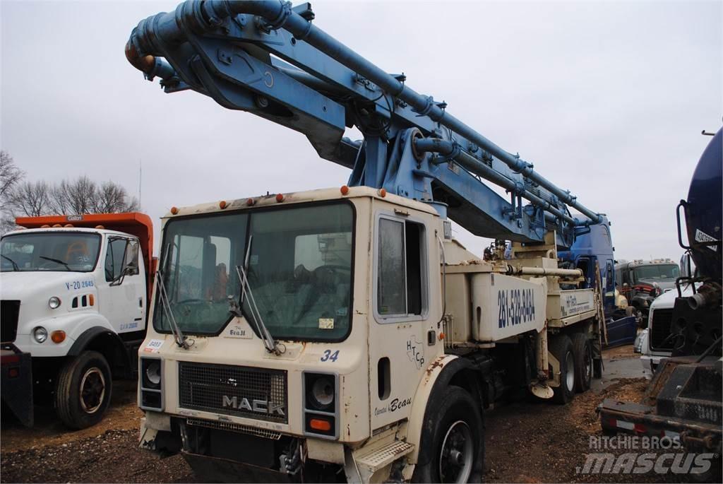 Mack MR686S Kamioni mikseri za beton