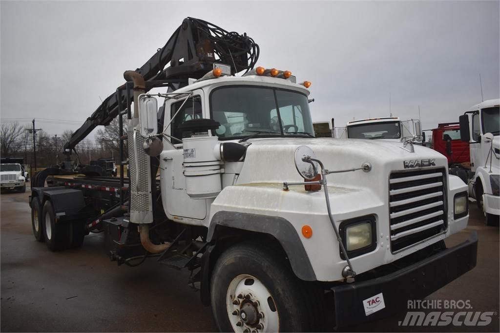 Mack RD688S Kamioni sa kranom