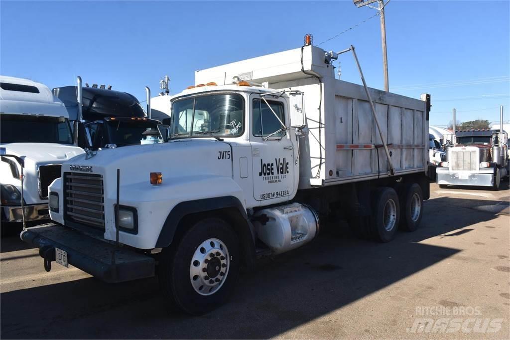 Mack RD688S Kiper kamioni