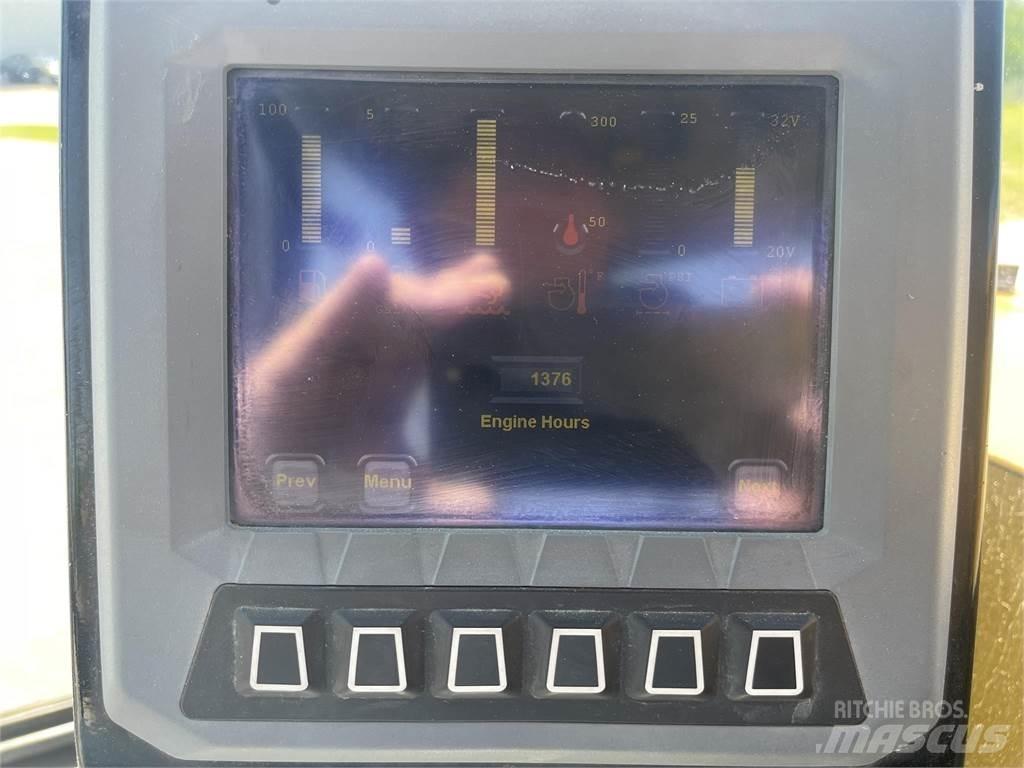 Morooka MST1500VD Demperi na gusjenice