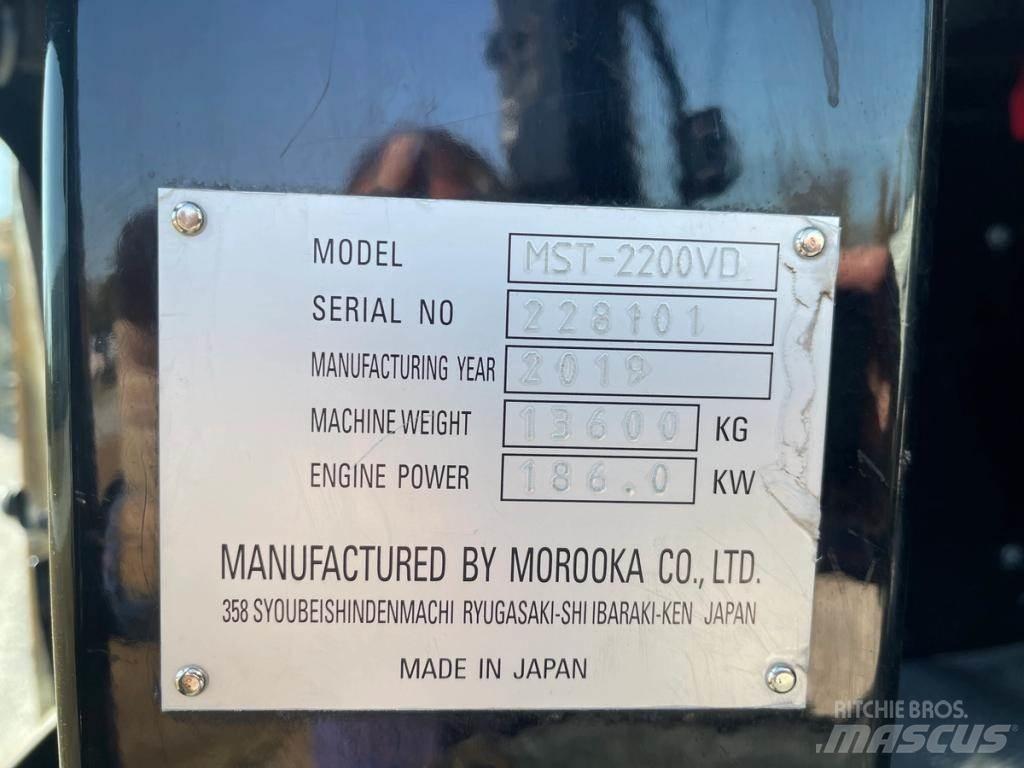 Morooka MST2200VD Demperi na gusjenice