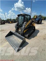 New Holland C332 Skid steer mini utovarivači