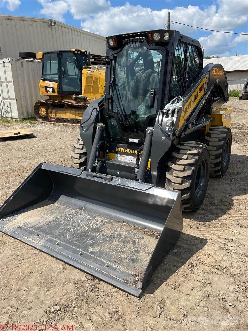 New Holland L328 Skid steer mini utovarivači