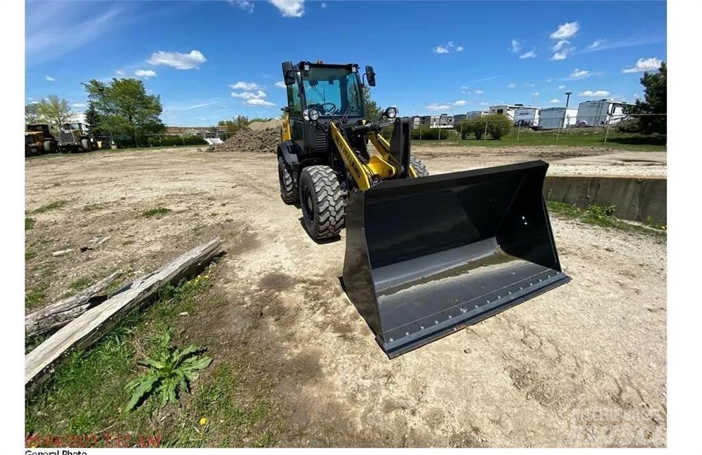New Holland W80C Utovarivači na kotačima