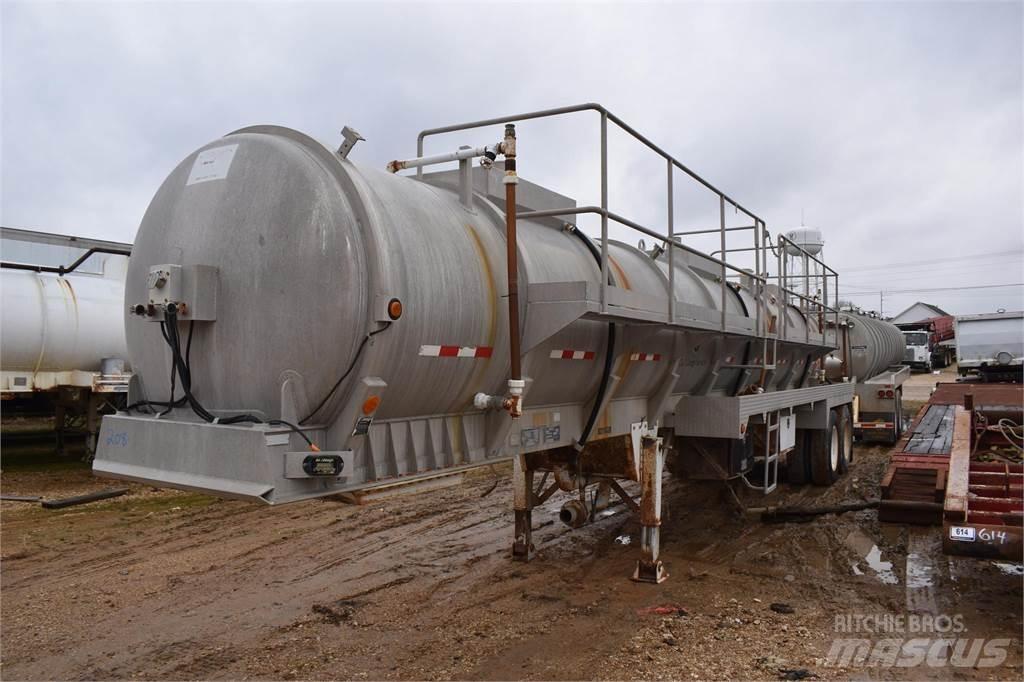  OVERLAND Tank prikolice