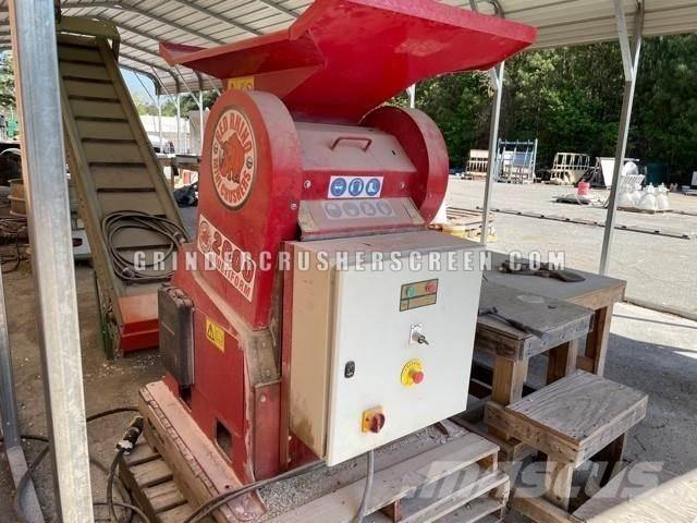 Red Rhino 2000 Drobilice