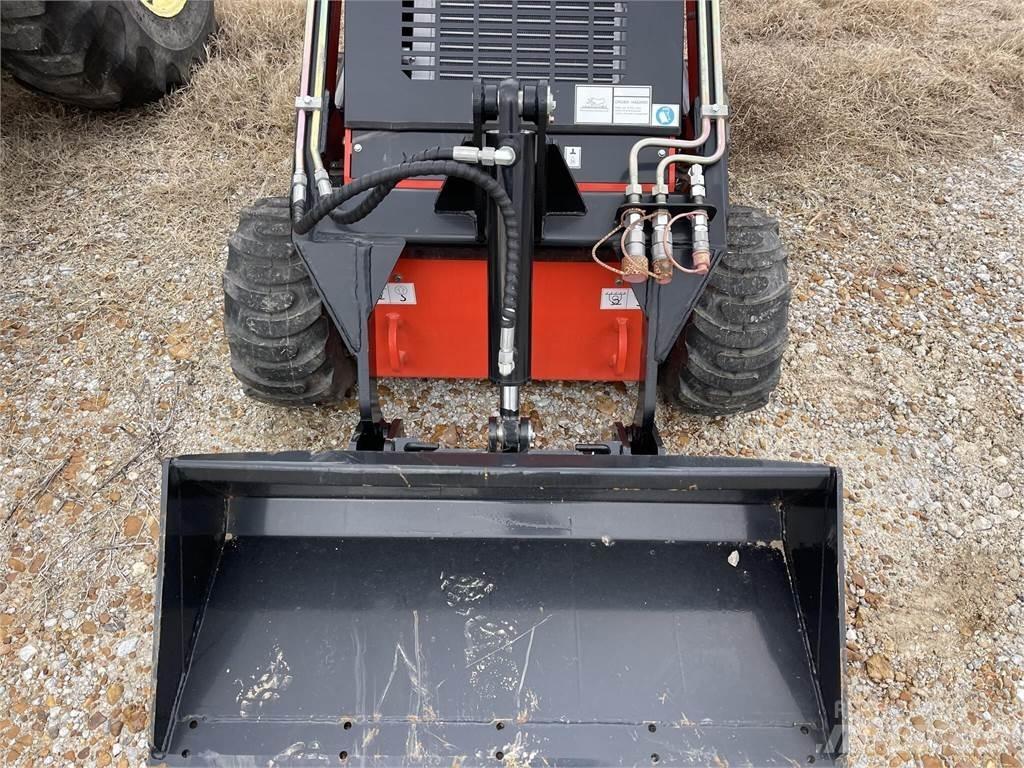 SDLOOL SL380 Skid steer mini utovarivači