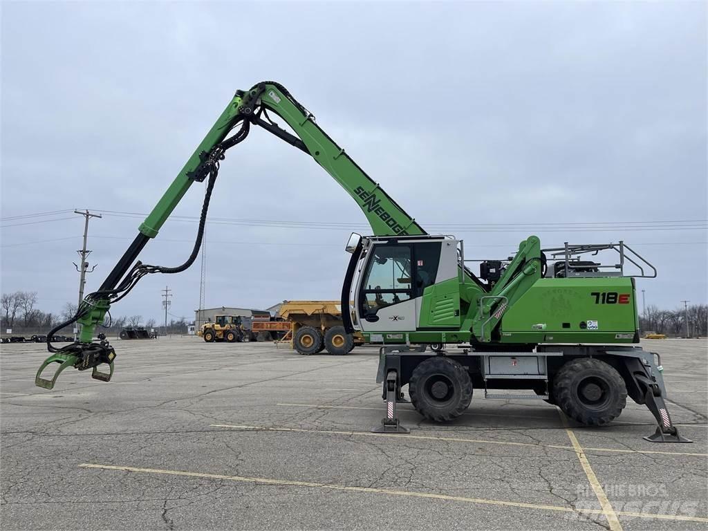 Sennebogen 718E Bageri za manipuliranje materijalom / otpadom
