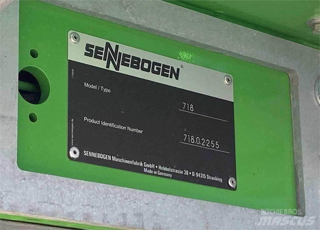 Sennebogen 718ME Bageri za manipuliranje materijalom / otpadom