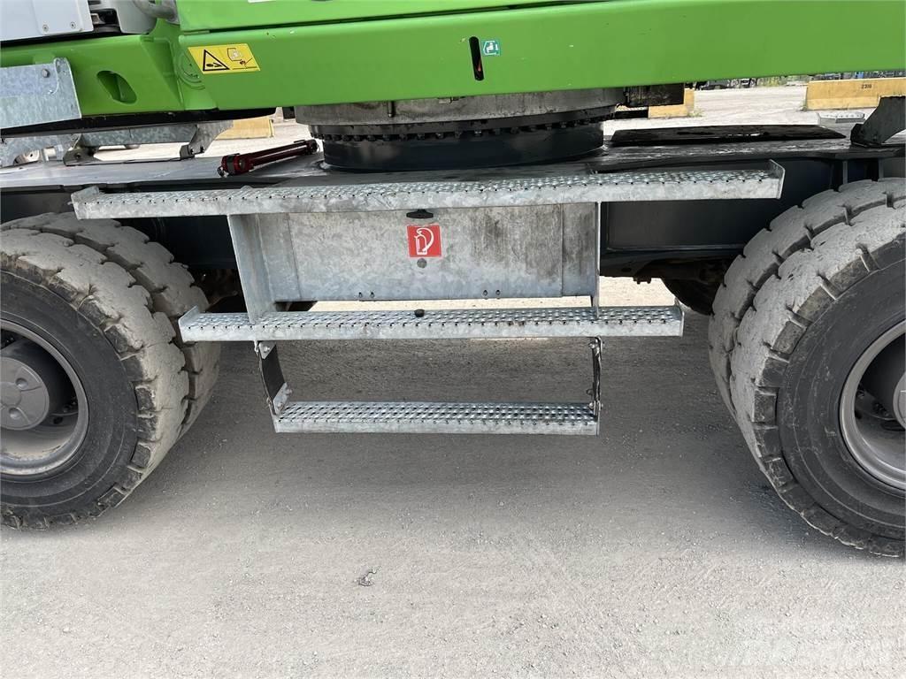 Sennebogen 830E Bageri za manipuliranje materijalom / otpadom