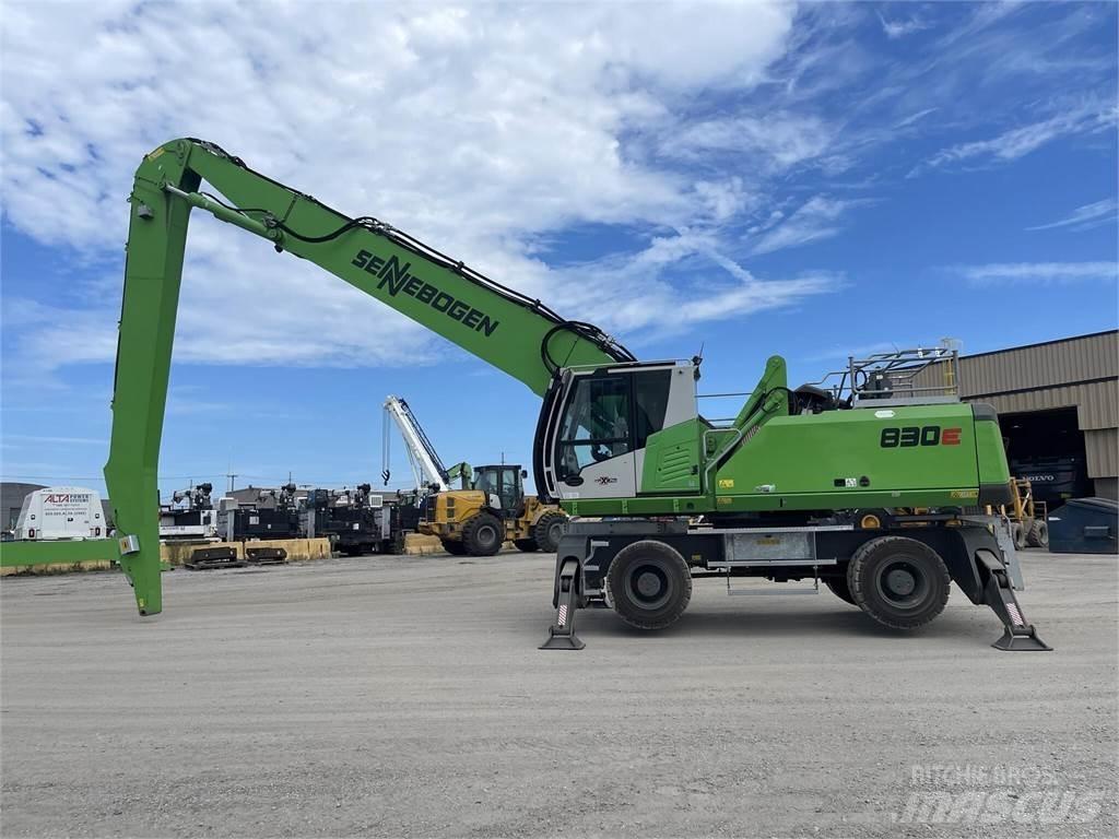 Sennebogen 830E Bageri za manipuliranje materijalom / otpadom