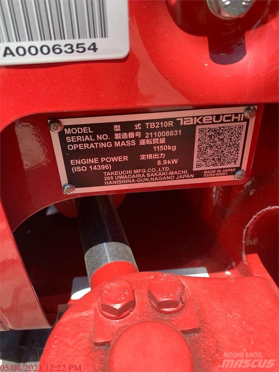 Takeuchi TB210R Mini bageri <7t