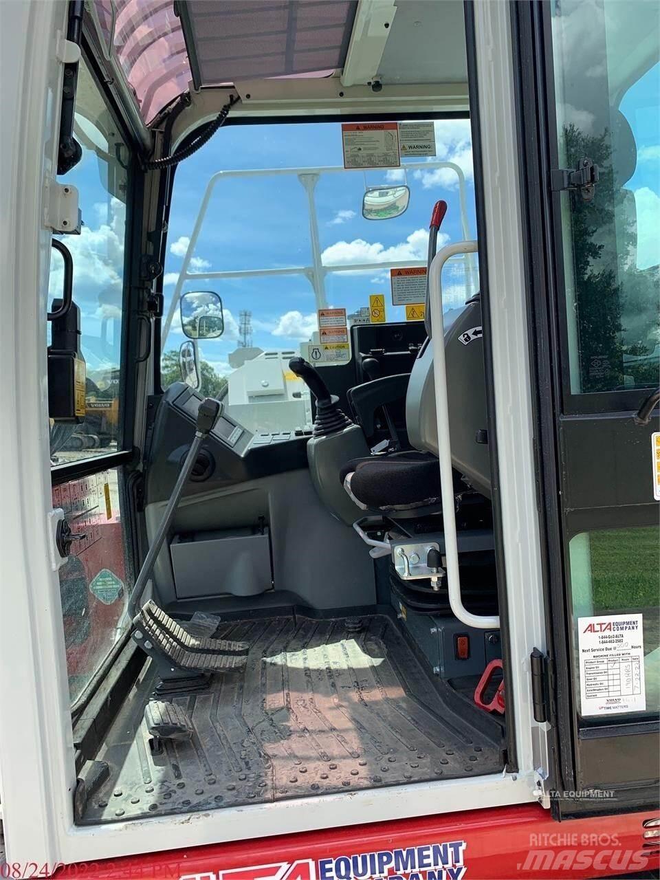 Takeuchi TB2150 Bageri gusjeničari