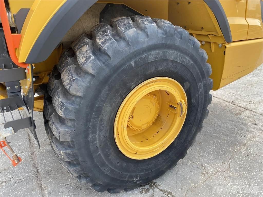 Volvo A25G Zglobni demperi