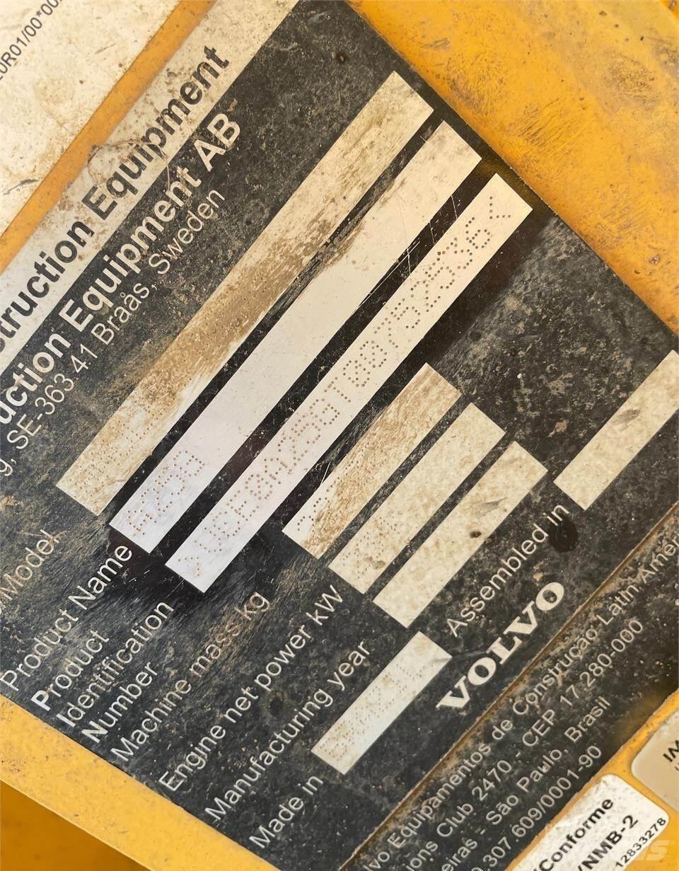Volvo A25G Zglobni demperi
