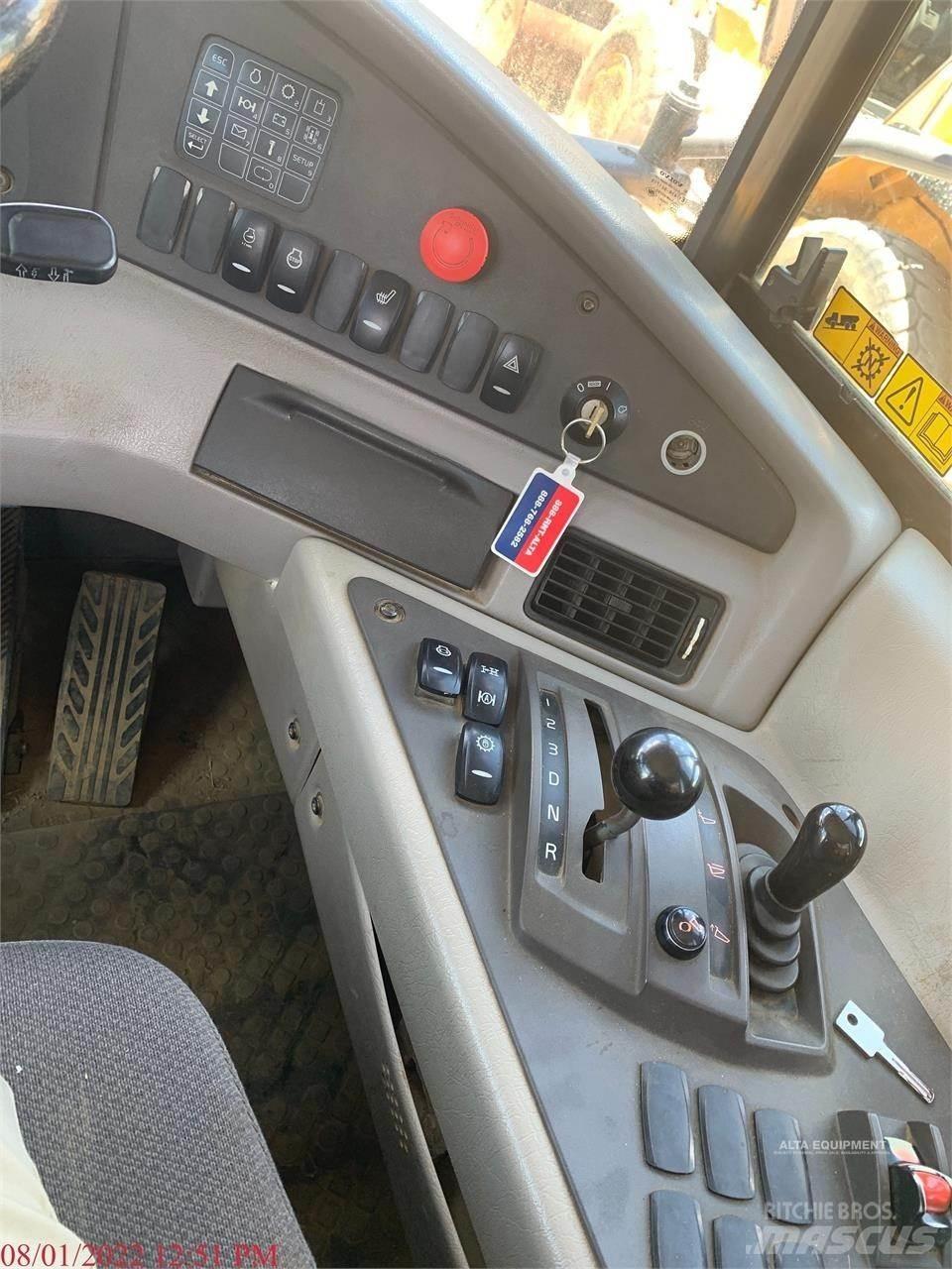 Volvo A30G Zglobni demperi