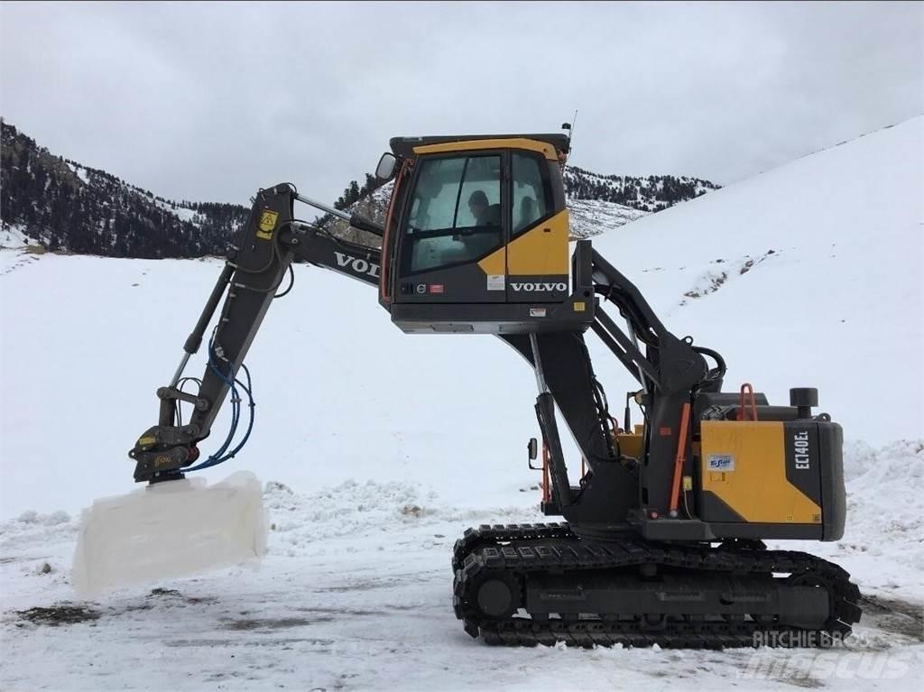 Volvo EC140EL Bageri gusjeničari