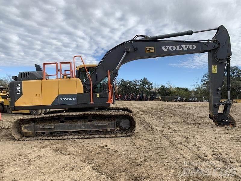 Volvo EC200EL Bageri gusjeničari