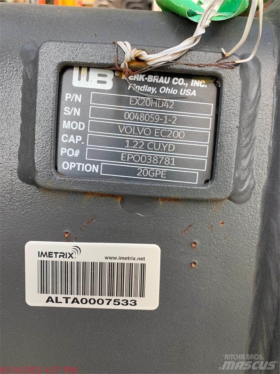 Volvo EC200EL Bageri gusjeničari