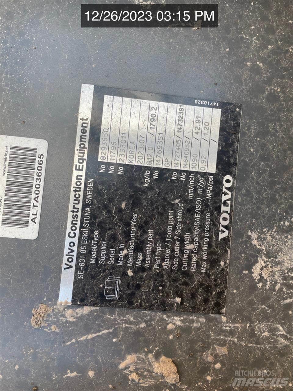 Volvo EC200EL Bageri gusjeničari