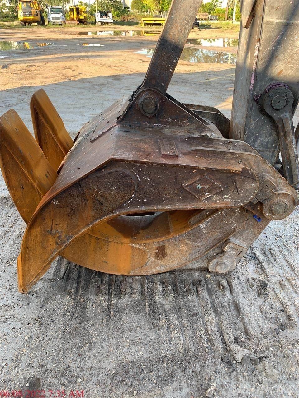 Volvo EC220EL Bageri gusjeničari
