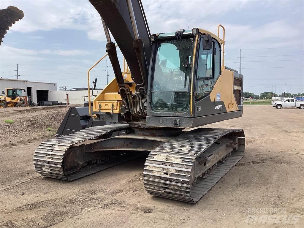 Volvo EC250EL Bageri gusjeničari