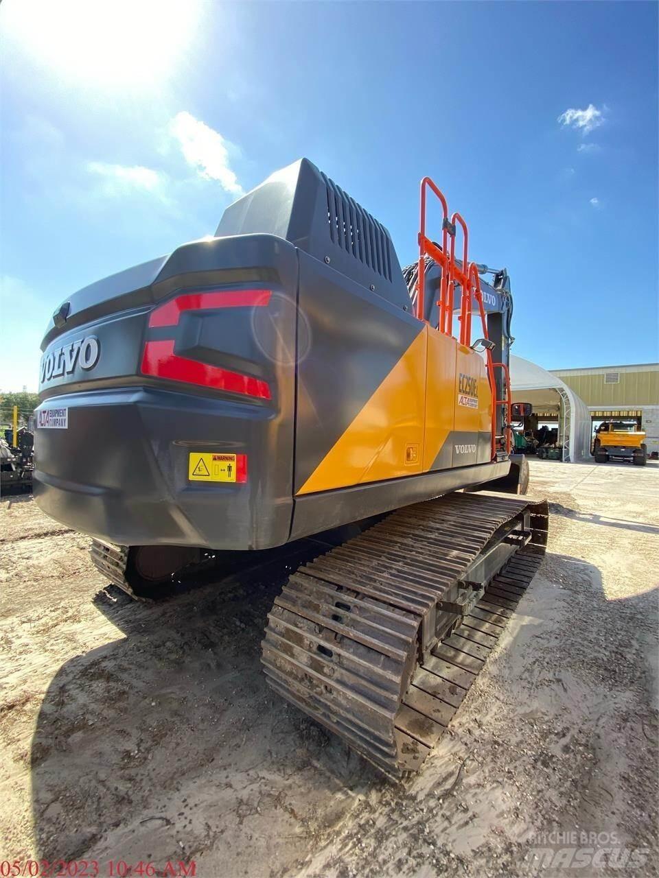 Volvo EC250EL Bageri gusjeničari