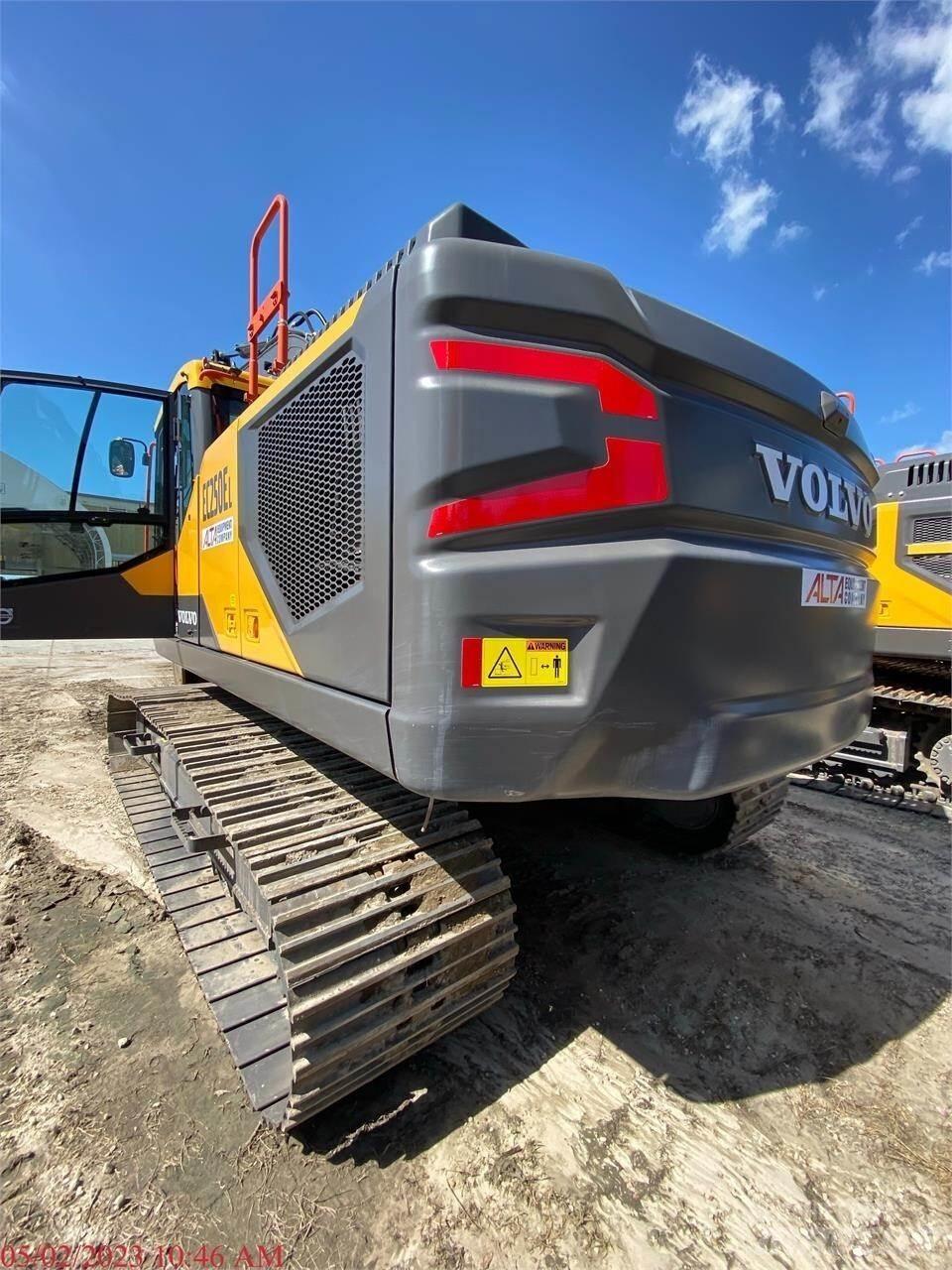 Volvo EC250EL Bageri gusjeničari