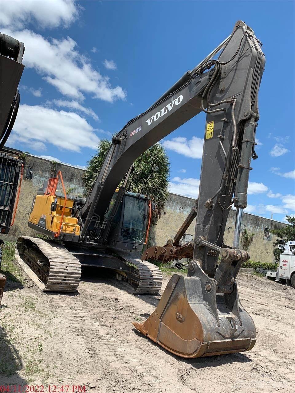 Volvo EC300EL Bageri gusjeničari