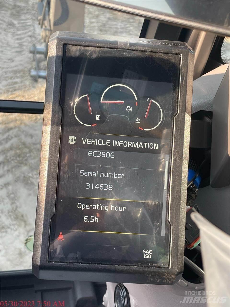 Volvo EC350EL Bageri gusjeničari