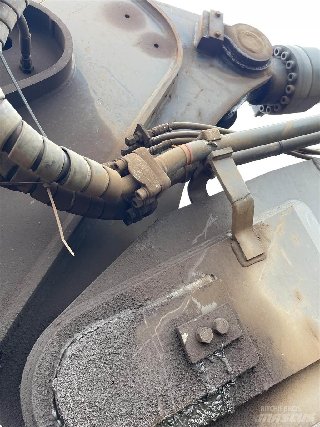 Volvo EC480EL Bageri gusjeničari