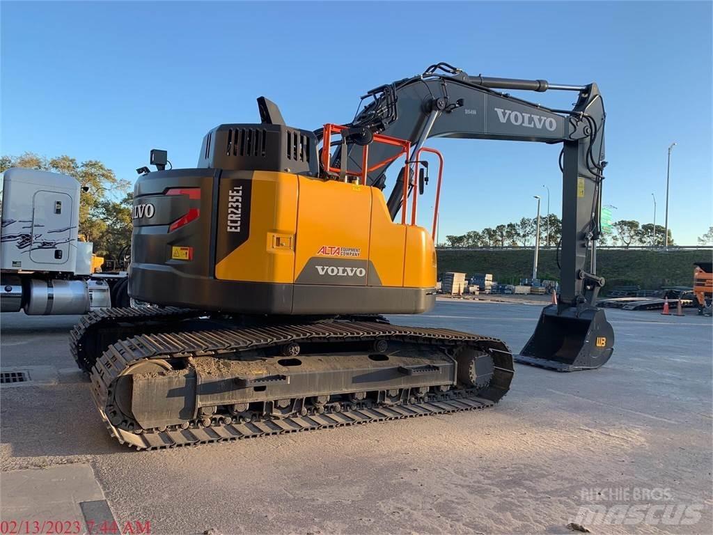 Volvo ECR235EL Bageri gusjeničari