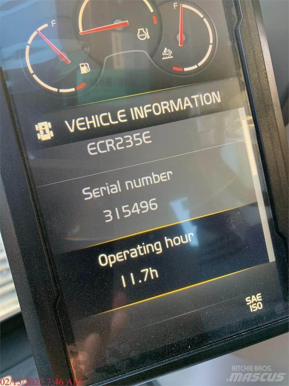 Volvo ECR235EL Bageri gusjeničari