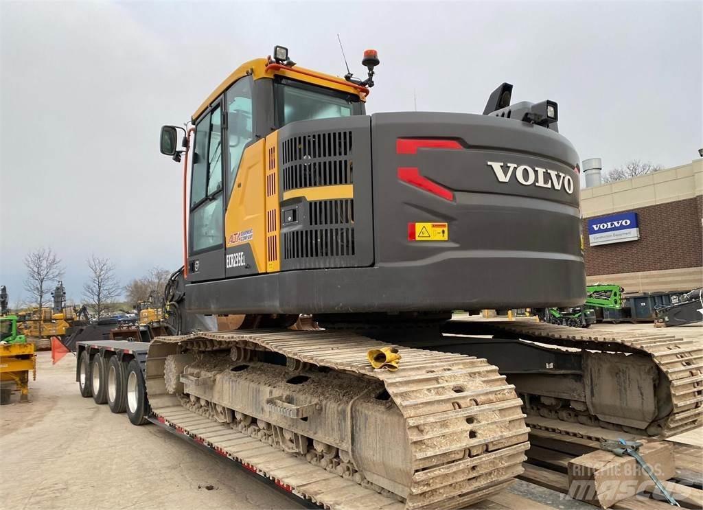 Volvo ECR235EL Bageri gusjeničari