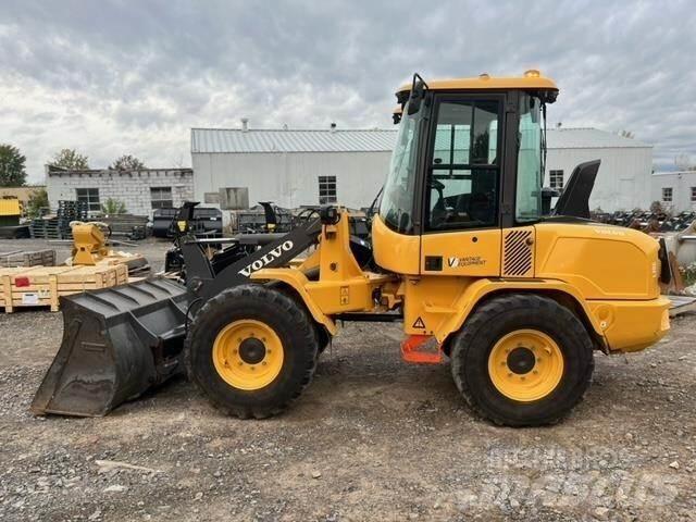 Volvo L30G Utovarivači na kotačima
