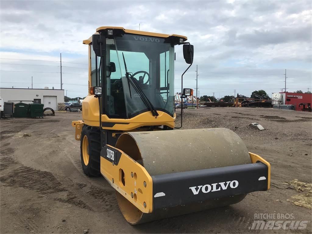 Volvo SD75B Valjci sa dvojnim bubnjem