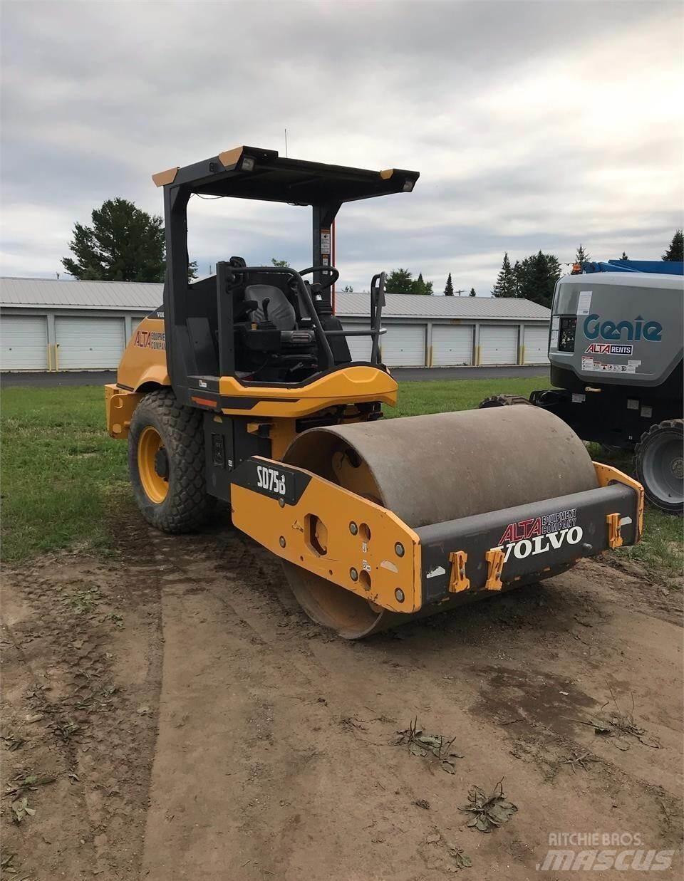Volvo SD75B Valjci sa dvojnim bubnjem