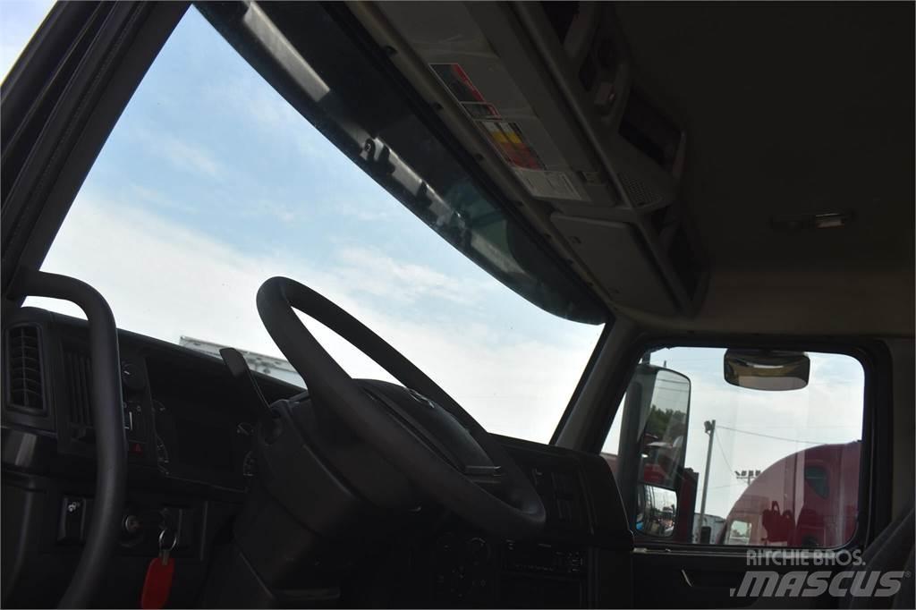 Volvo VHD104F300 Kiper kamioni