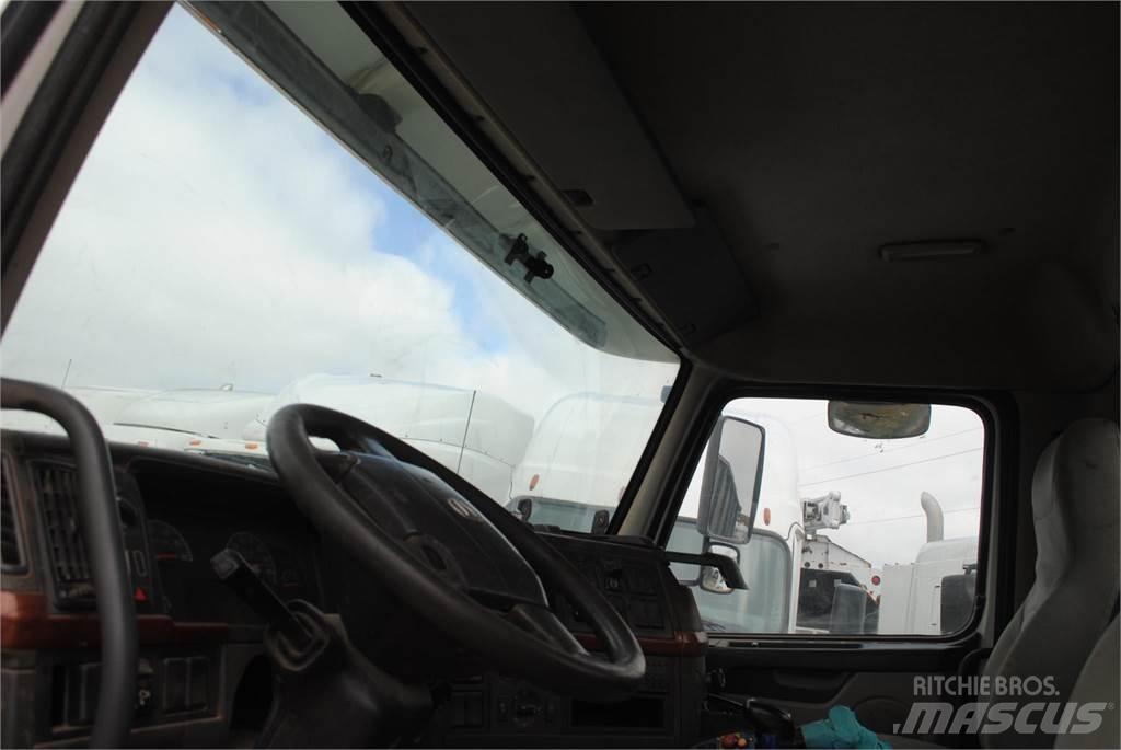 Volvo VHD64B200 Kamioni mikseri za beton