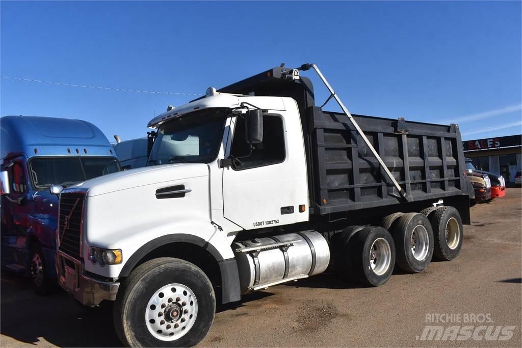 Volvo VHD64F200 Kiper kamioni