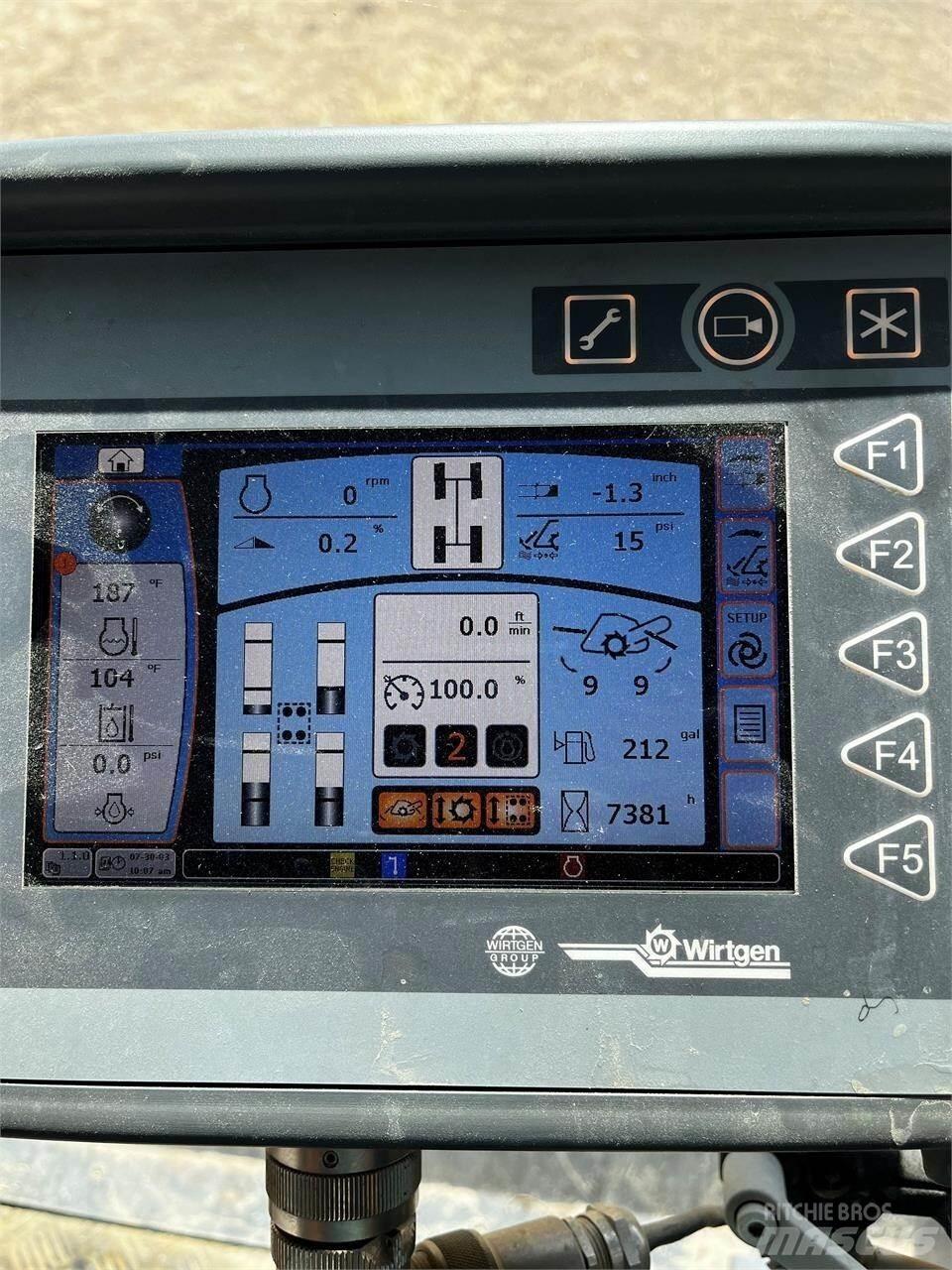 Wirtgen WR240I Uređaji za recikliranje asfalta