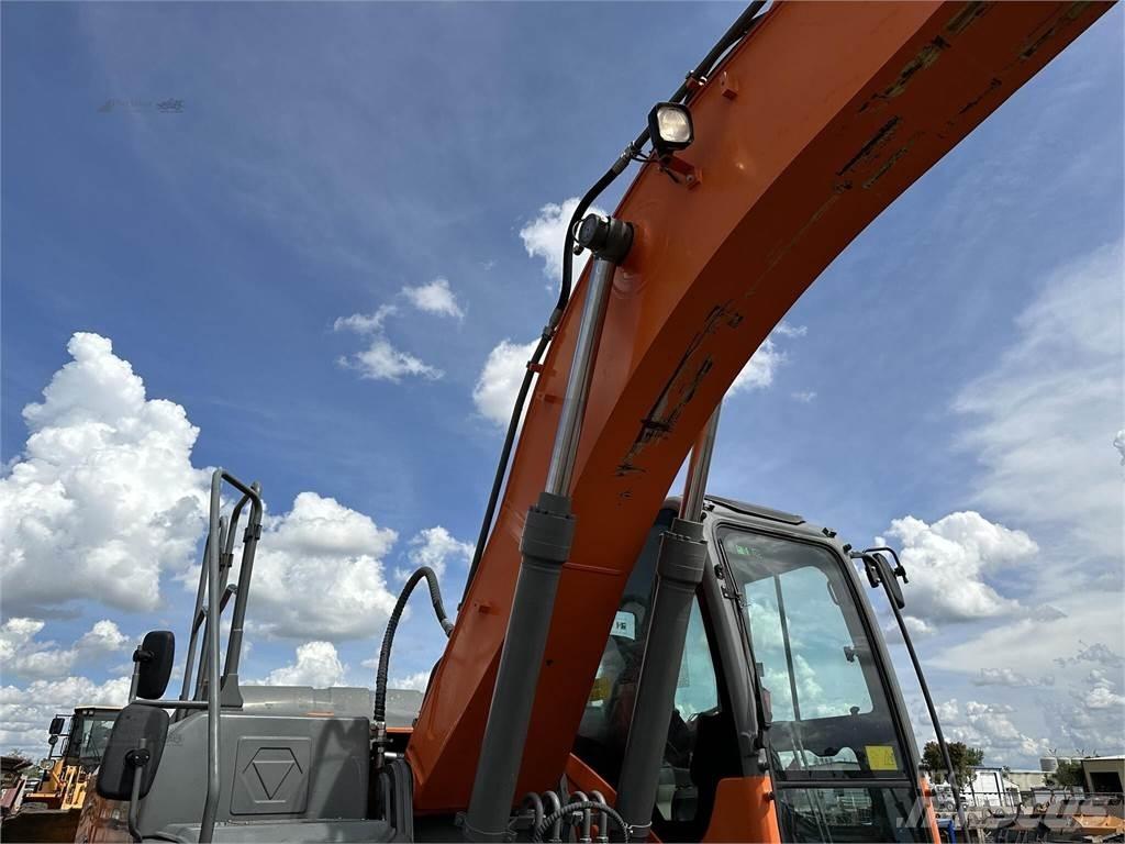 XCMG XE210CU Bageri gusjeničari