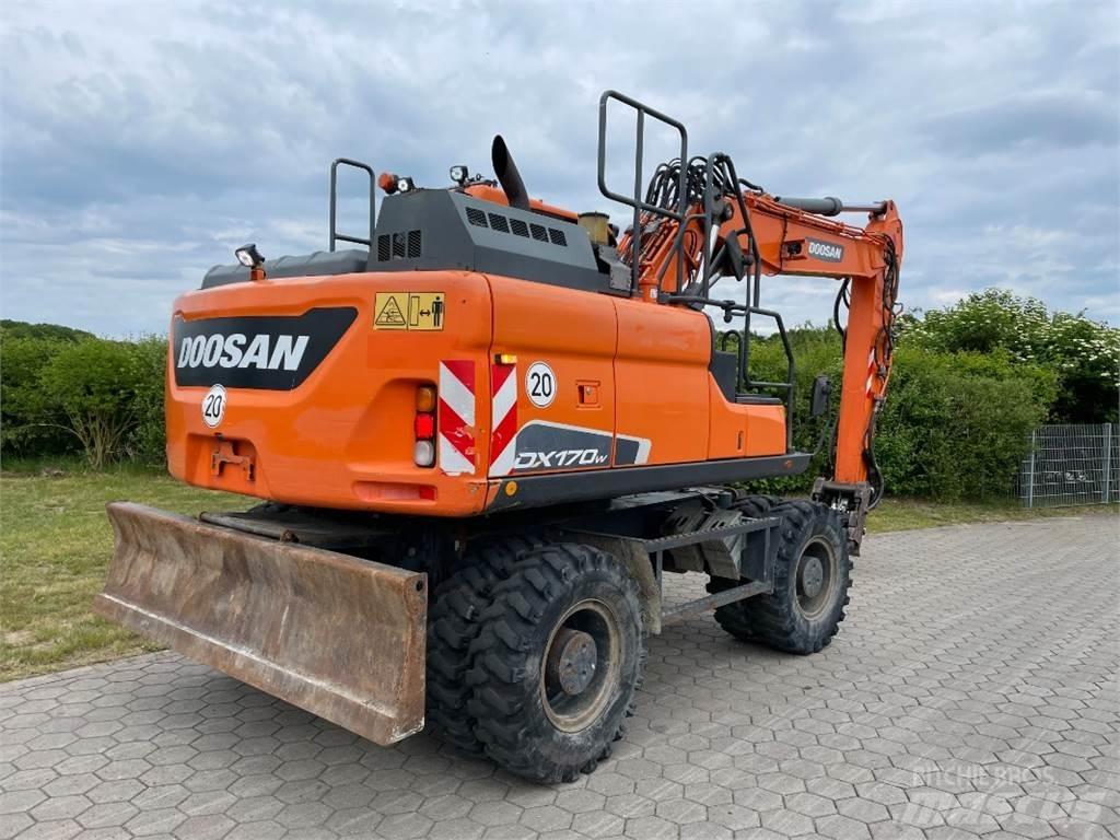 Doosan DX170W-5 Bageri na kotačima