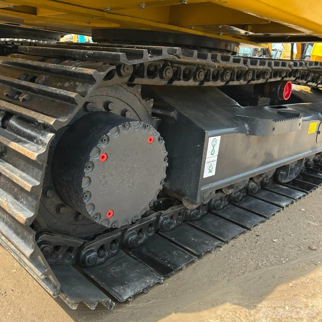 Komatsu 130 Bageri gusjeničari