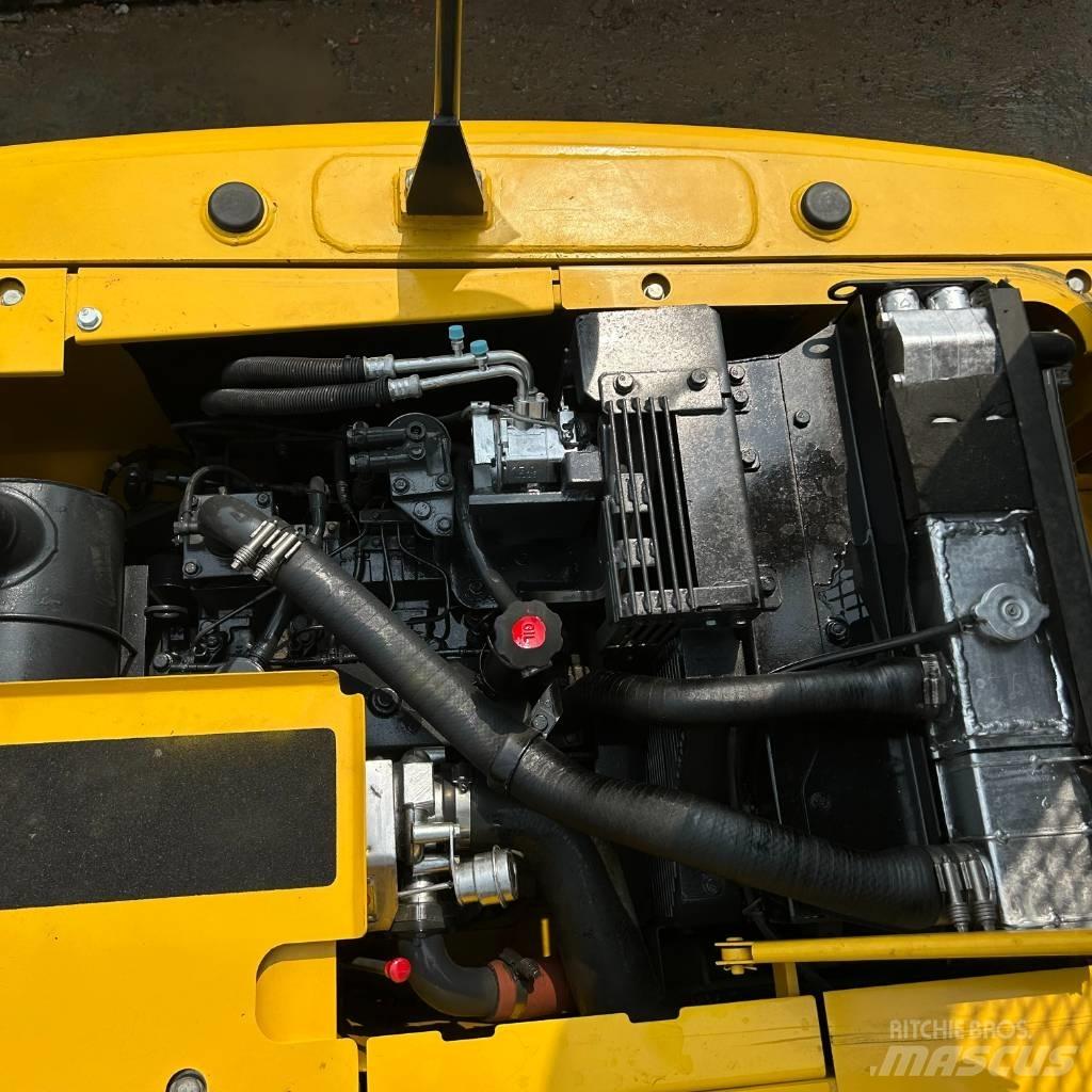 Komatsu 130 Bageri gusjeničari
