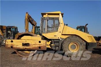 Bomag BW 225 D-3 Valjci sa dvojnim bubnjem