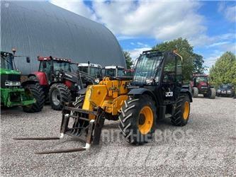 JCB 535-95 Poljoprivredni teleskopski utovarivači