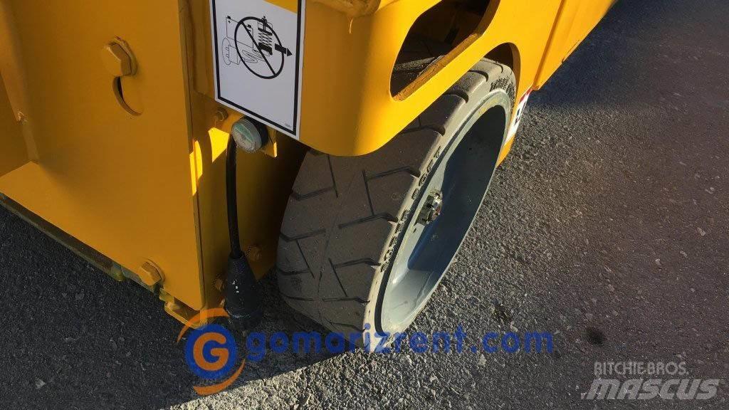 Haulotte Compact 10 Škaraste platforme